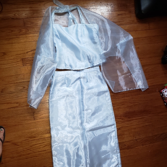 Custom Handmade Formal Set - Picture 3 of 13